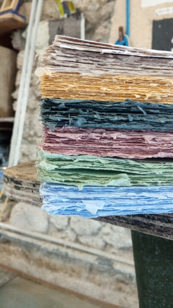 Coloured paper